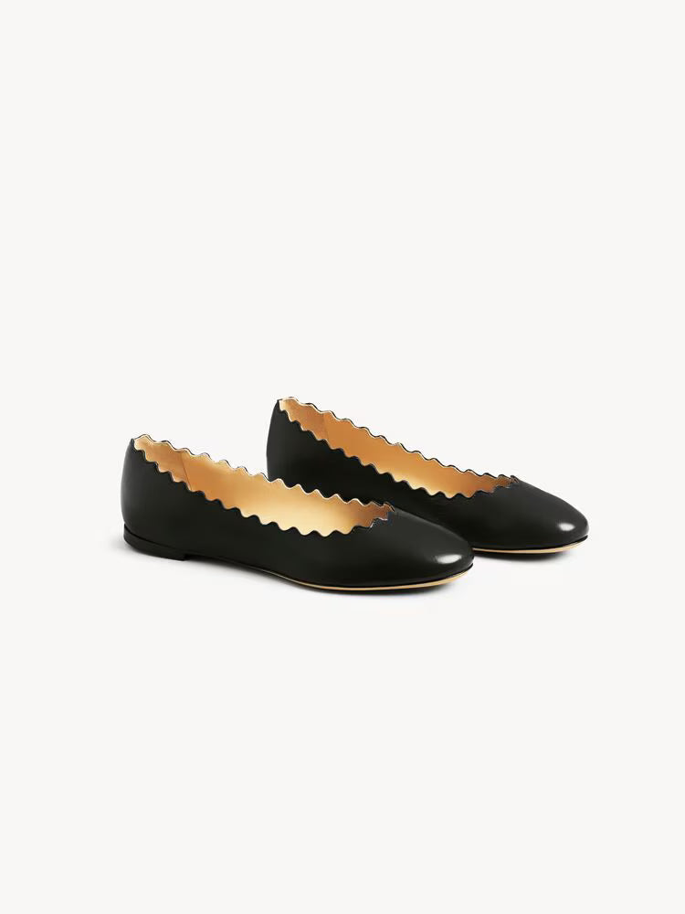 Chloé Lauren Scalloped Ballerina — Black